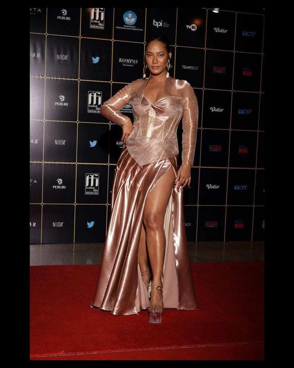 Instagram.com/tarabasro