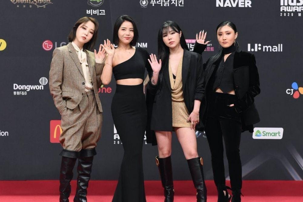 twitter.com/MnetMAMA