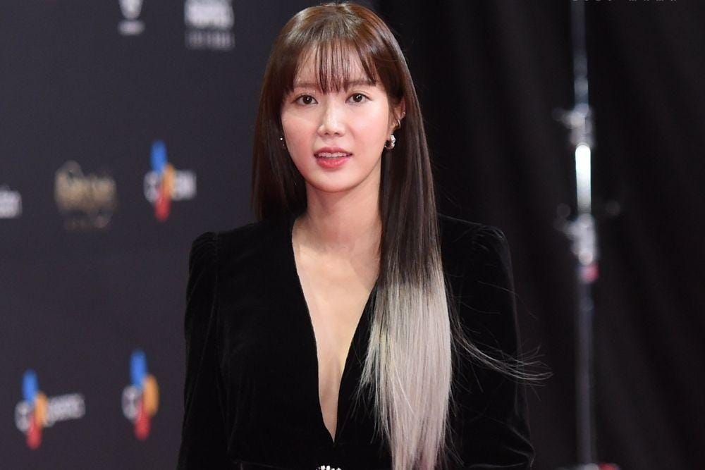 twitter.com/MnetMAMA