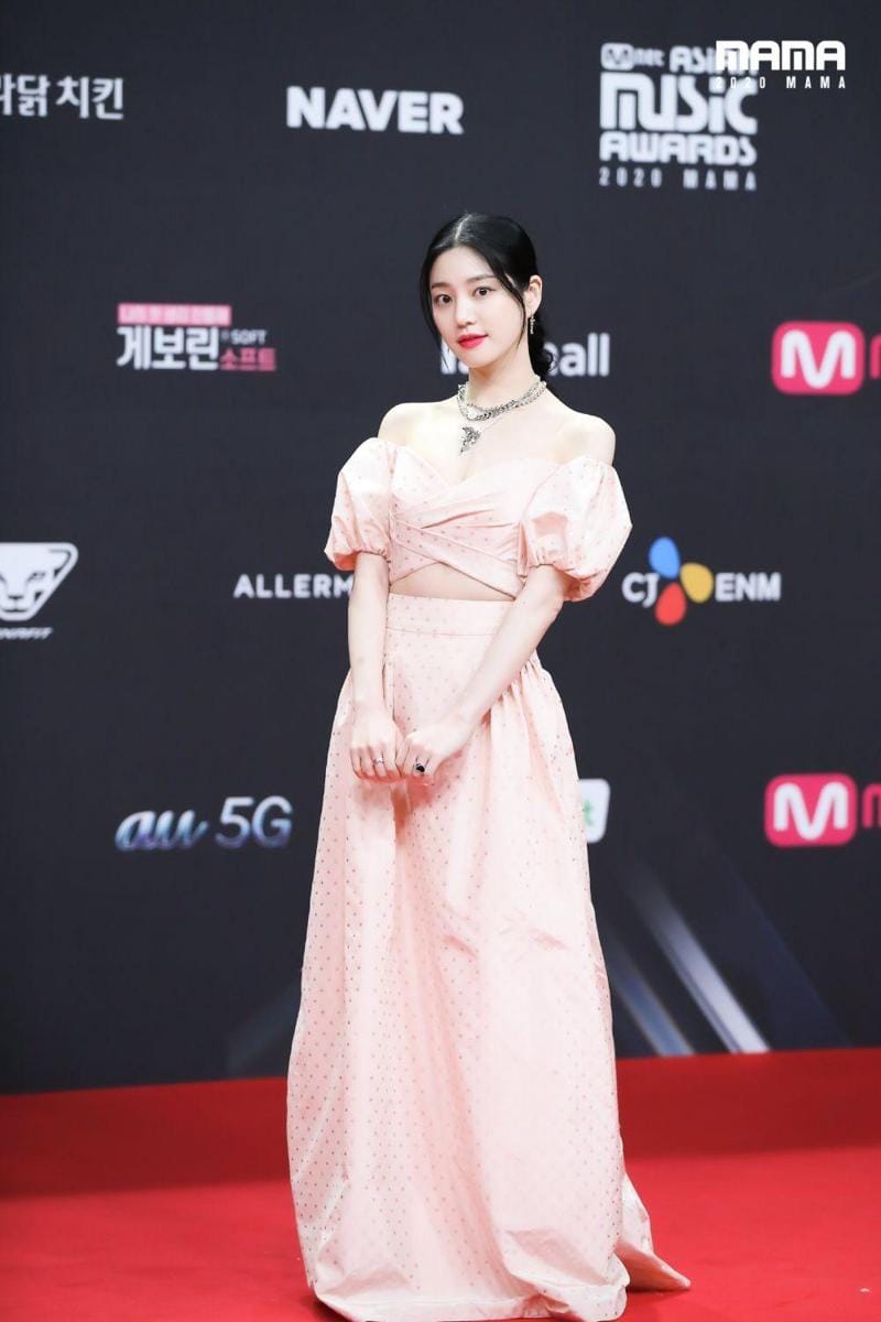 Twitter.com/MnetMAMA