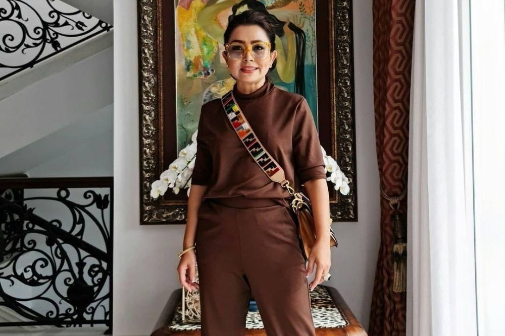 instagram.com/mayangsari_official