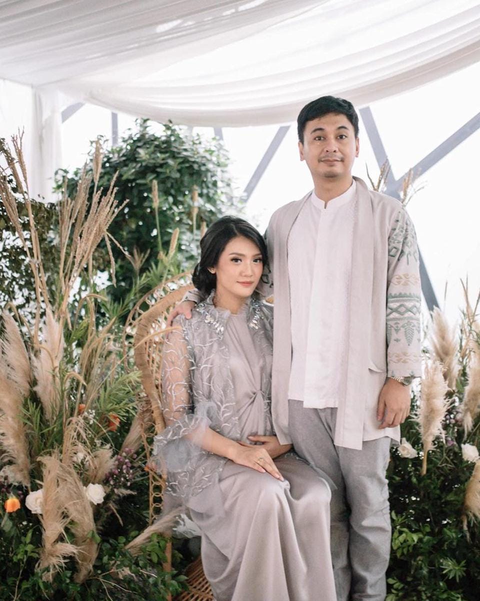 Instagram.com/anissaaziza