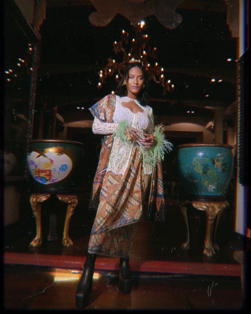 Instagram.com/tarabasro