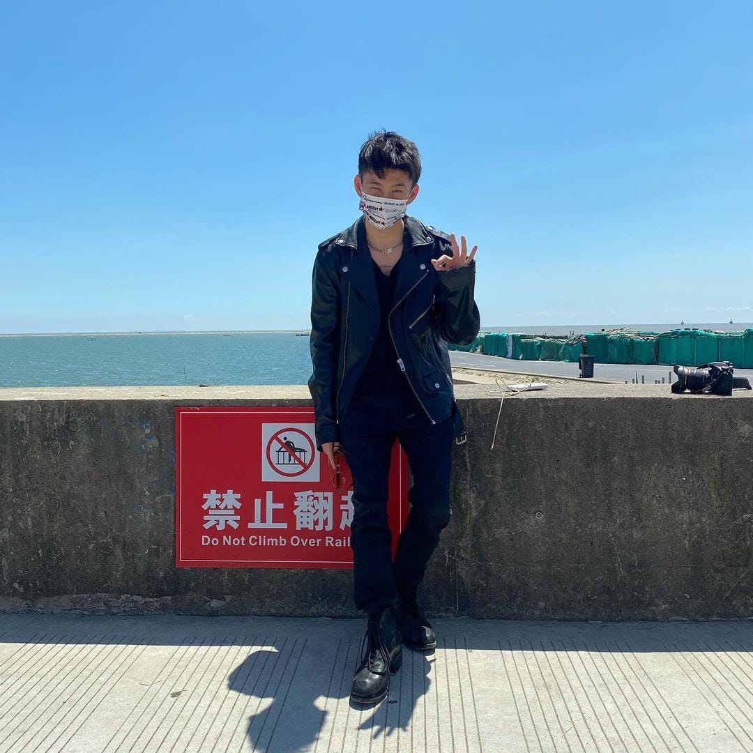 Instagram.com/brianimanuel