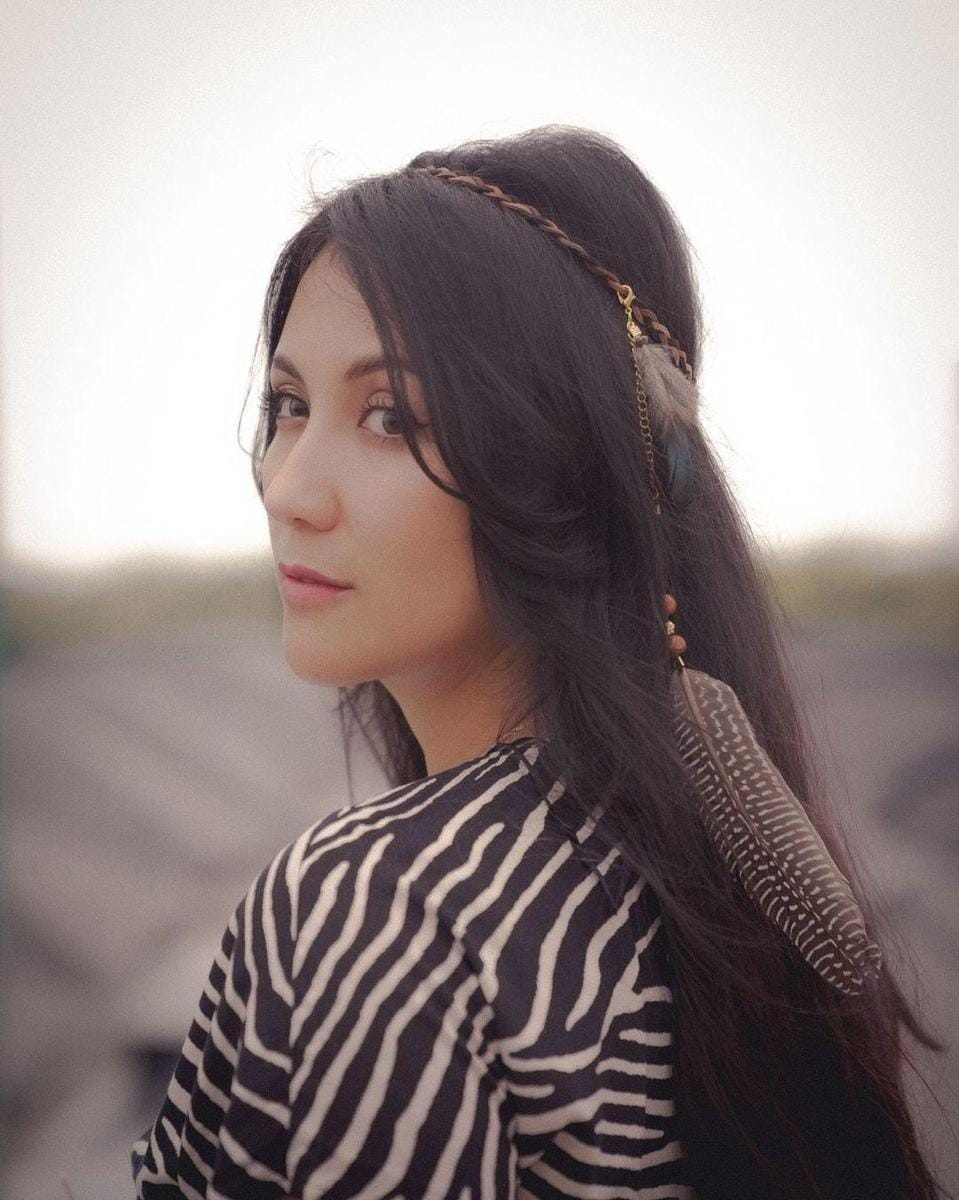 instagram.com/mrssharena/