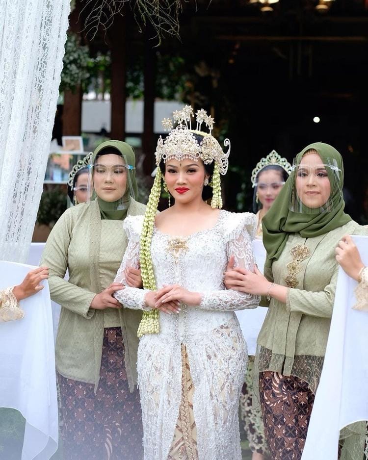 Instagram.com/ayungberinda