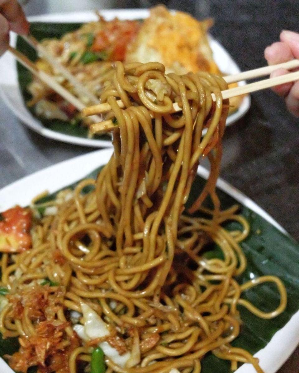 instagram.com/zhoueats