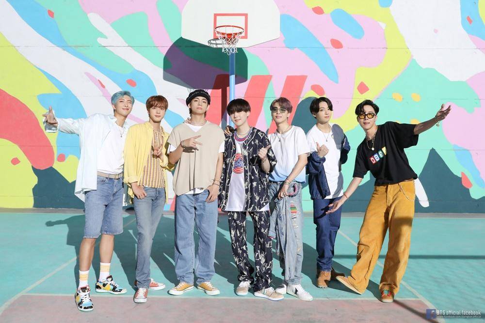Twitter.com/bts_official