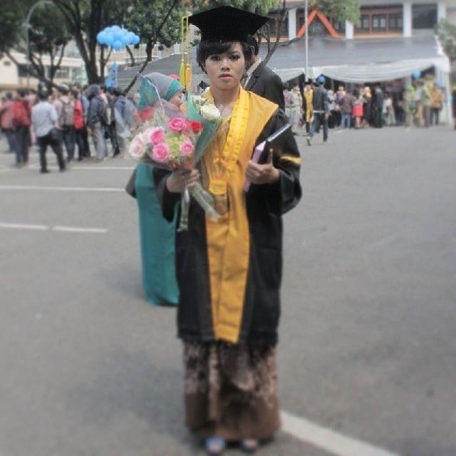 instagram.com/yurayunita/