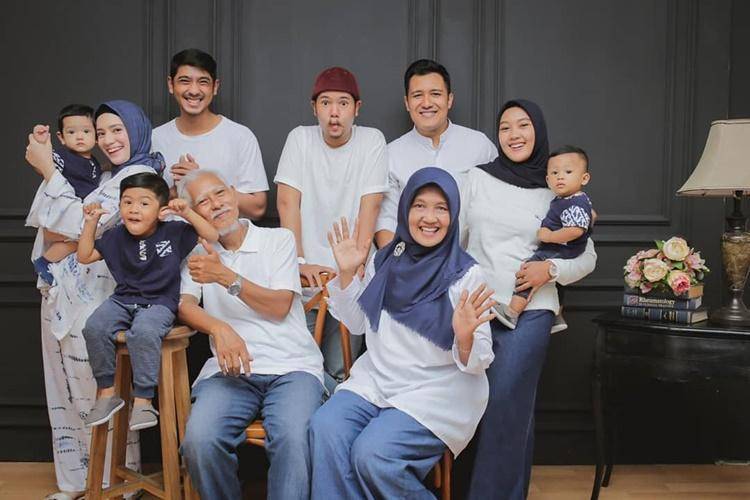 Instagram.com/pramesti.pramaiswara