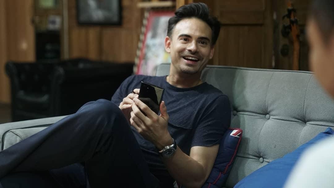 Instagram.com/ashrafsinclair