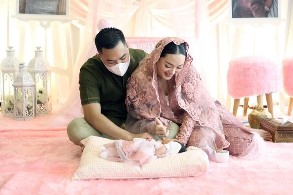 Instagram.com/zaskia_gotix