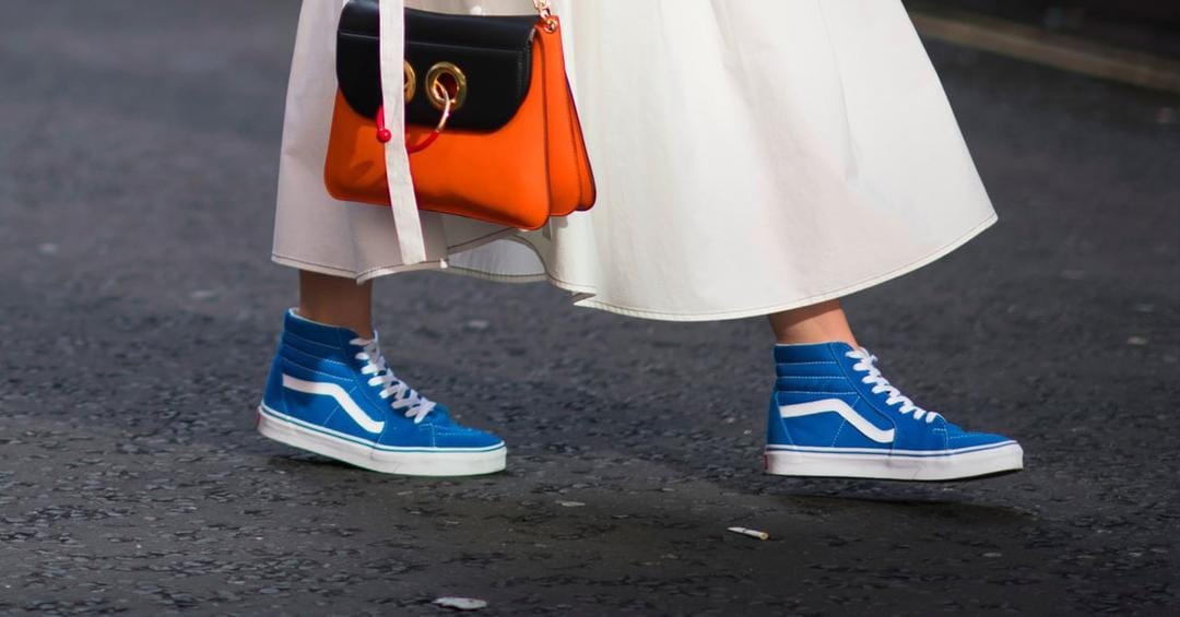 Inspirasi Gaya Pakai High Ankle Sneakers