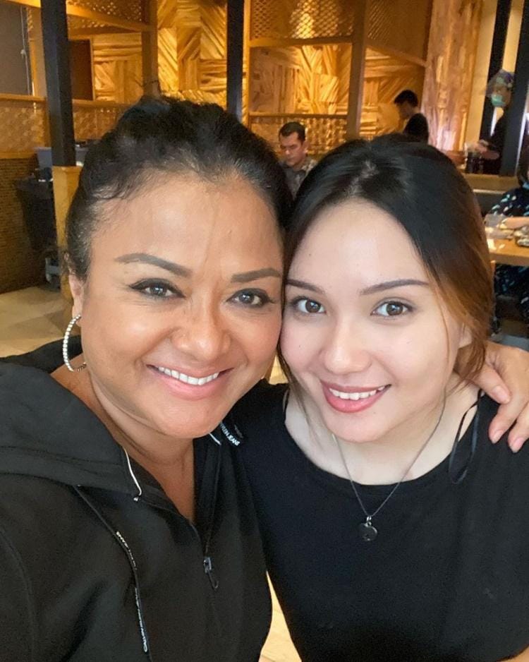 Instagram.com/official.bethariasonata