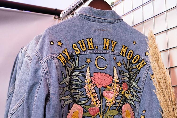 Cara Merawat Jaket Jeans Agar Tidak Pudar
