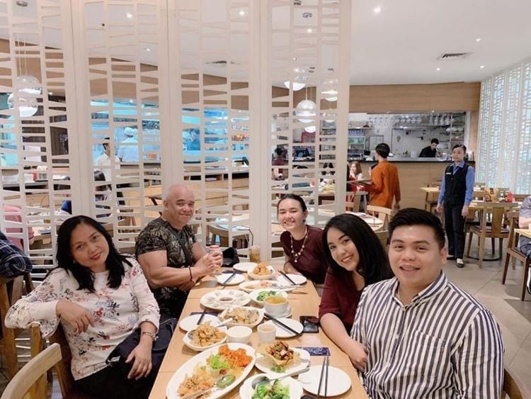 Instagram.com/hennymanopolugue