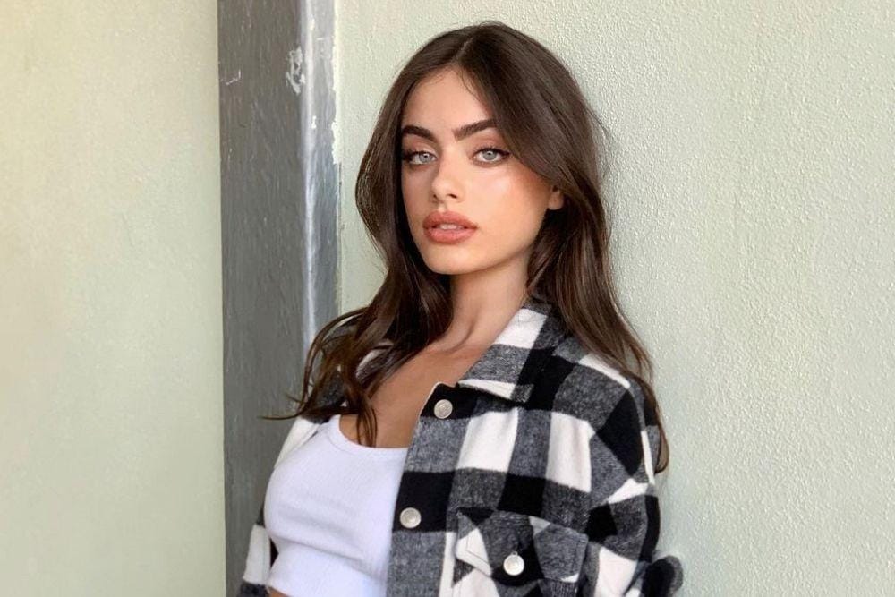 instagram.com/yaelshelbia