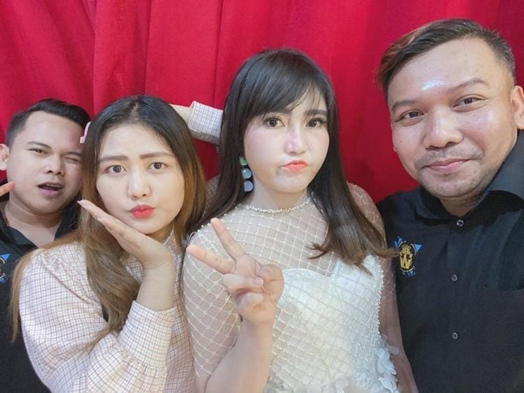 Instagram.com/mellross_08