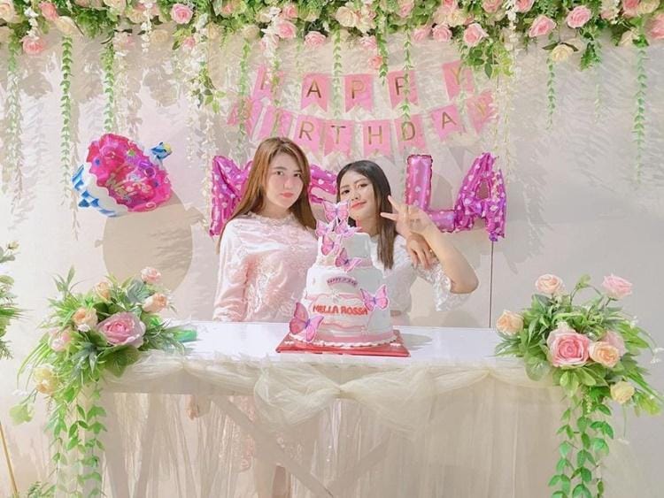 Instagram.com/mellross_08