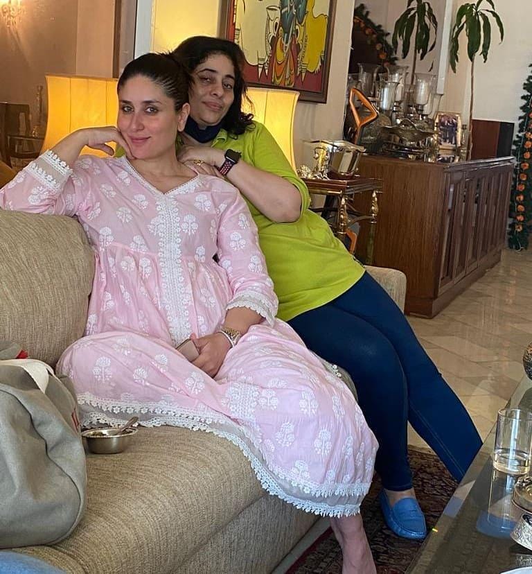 Instagram.com/kareenakapoorkhan