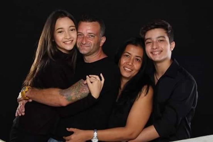 Facebook.com/Megan Elmi Domani