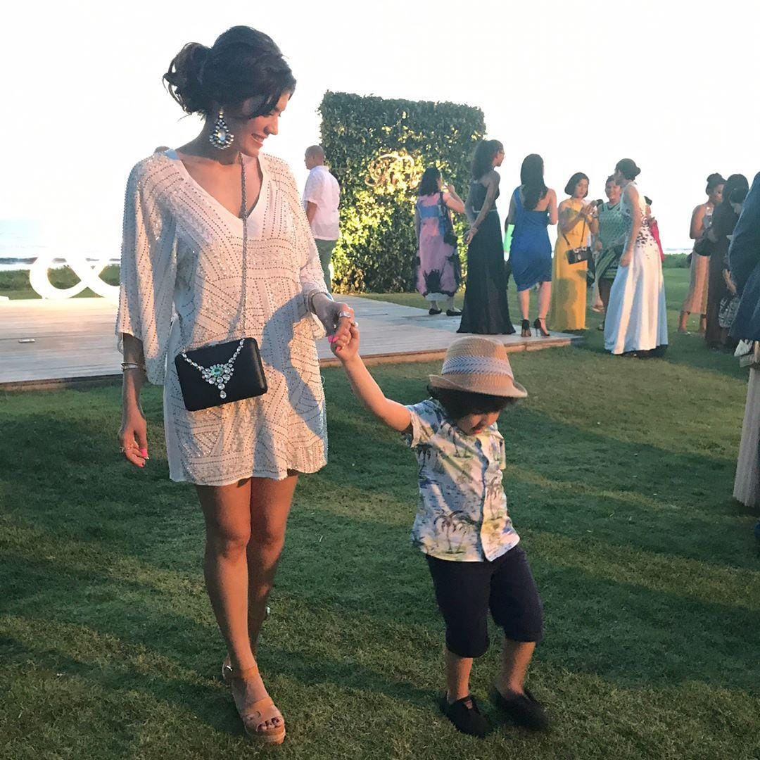 Instagram: @carissa_puteri