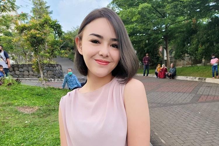 Instagram.com/amandamanopo