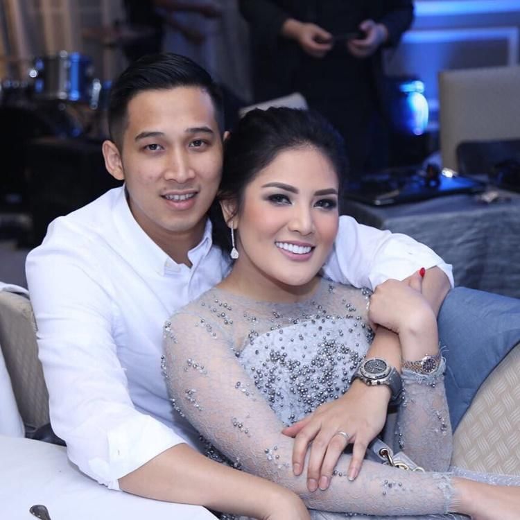 Instagram.com/nindyparasadyharsono