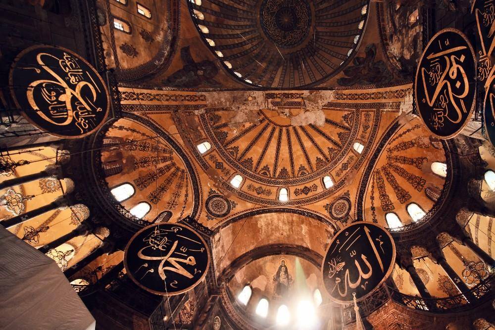 unsplash.com/AbdullahOguk
