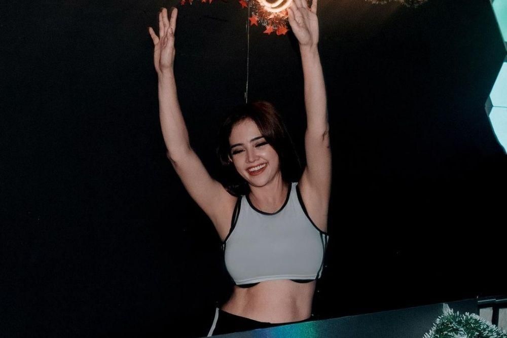 instagram.com/dj.joana