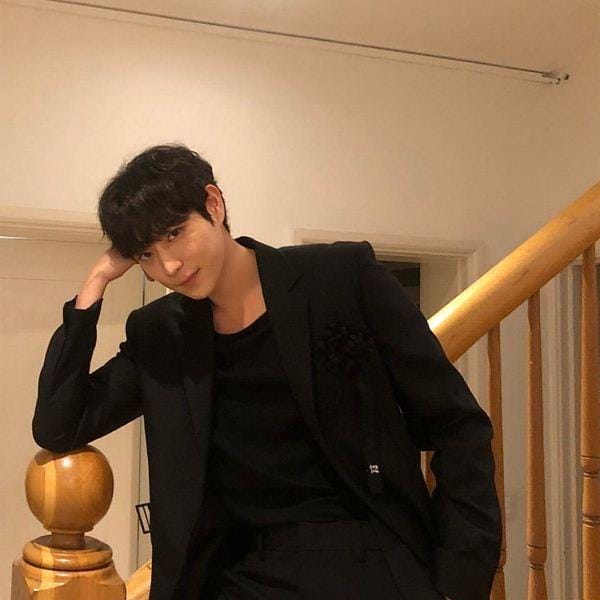 instagram.com/youngdae0302