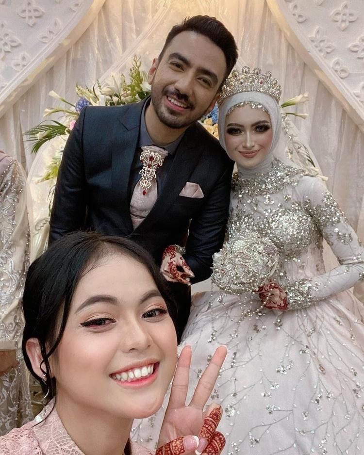 Instagram.com/da4_putri03