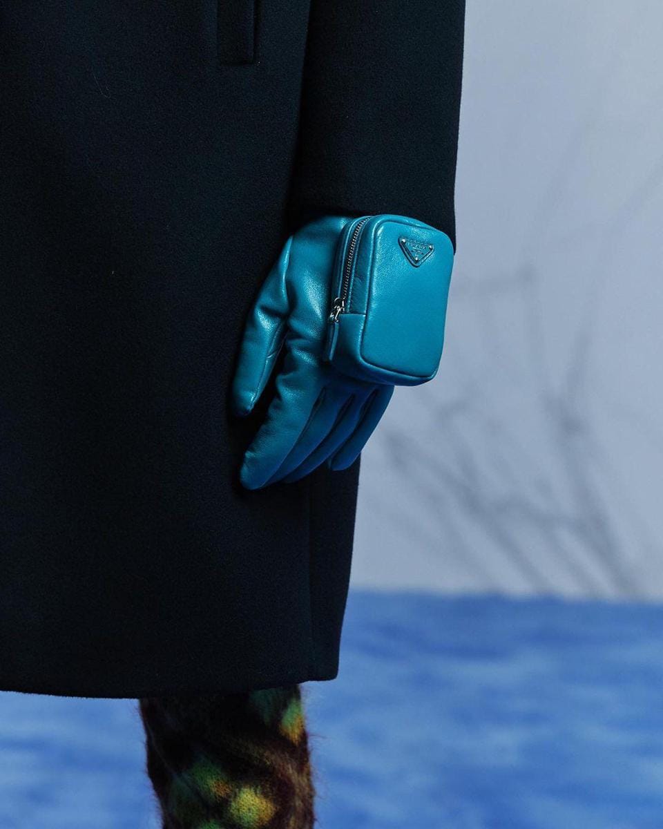 instagram.com/prada
