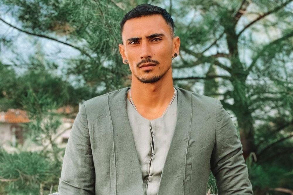 7 Potret Vincent Verhaag, Si Macho yang Dekat Dengan Jessica Iskandar