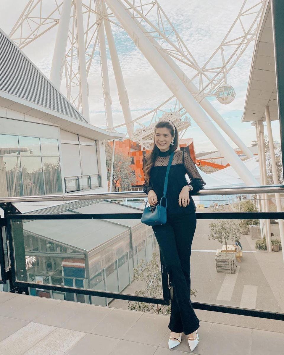 instagram.com/carissa_puteri