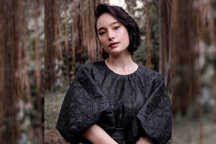 Menyandang Status Mantan Herjunot Ali, Ini Gaya Kece Tatjana Saphira