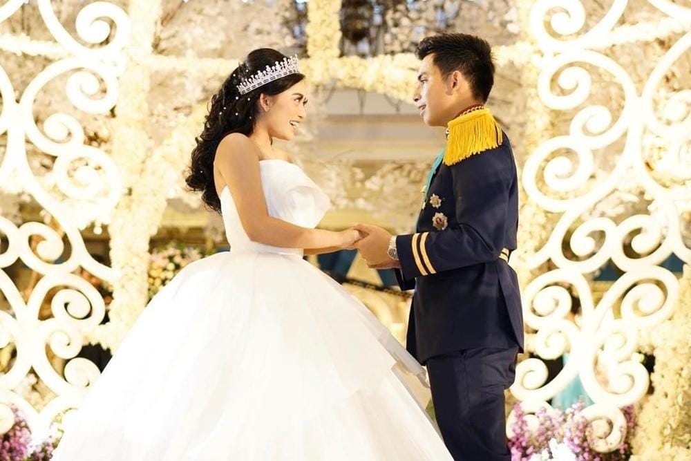 Mengenang Gaya Mewah Rachel Vennya saat Menikah, Gaun Putri Dongeng!