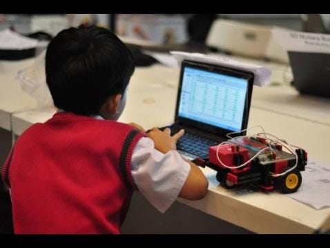 instagram.com/nadiemmakarim