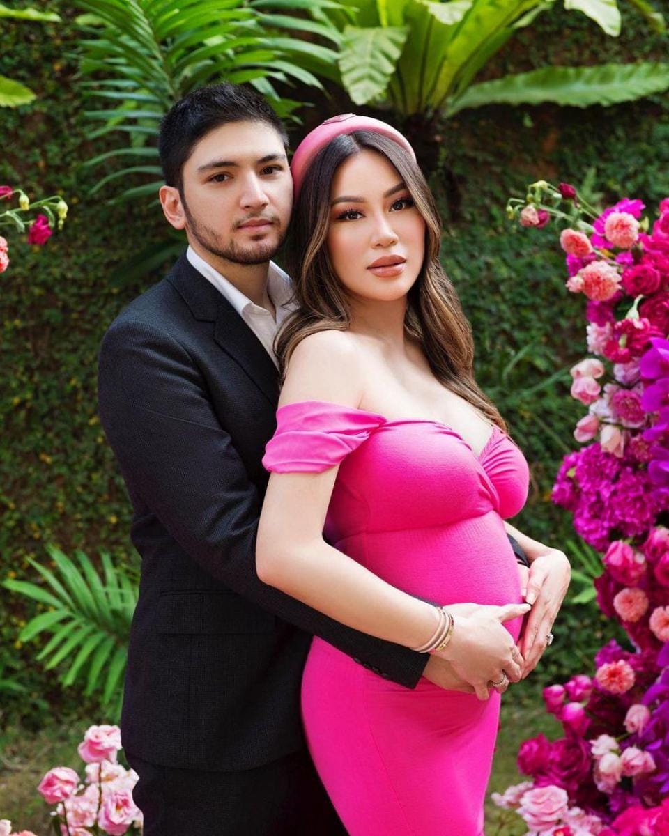 Instagram.com/keziatoemion