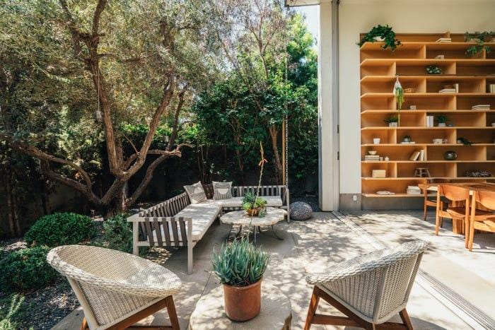 Neue Focus/Douglas Elliman