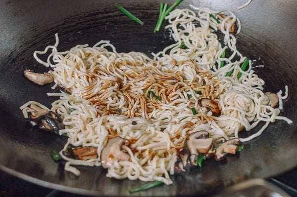 thewoksoflife.com