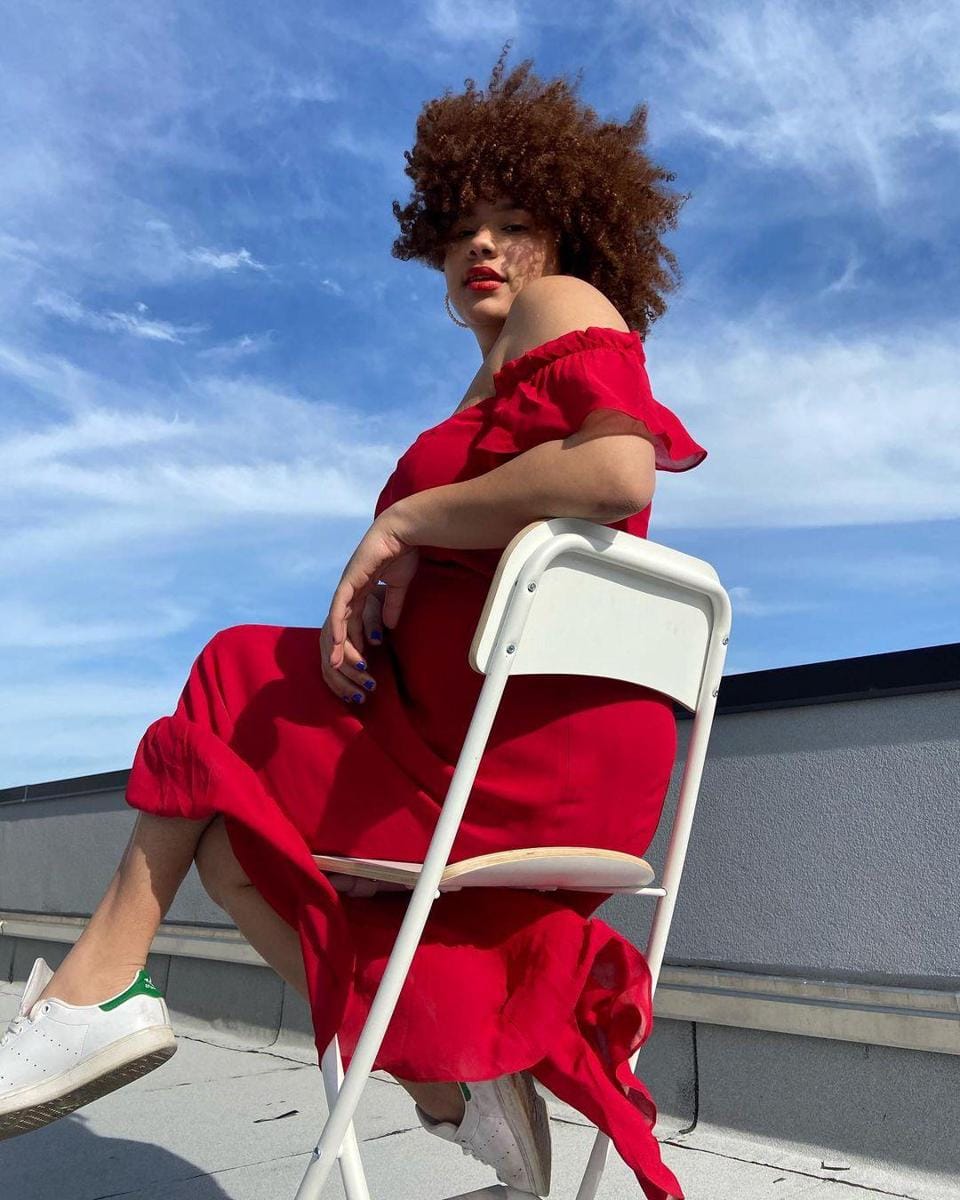 instagram.com/anaasmood