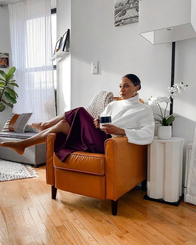 instagram.com/monroesteele