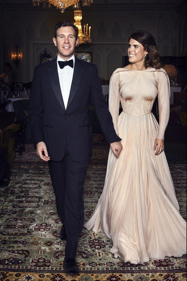 harpersbazaar.com
