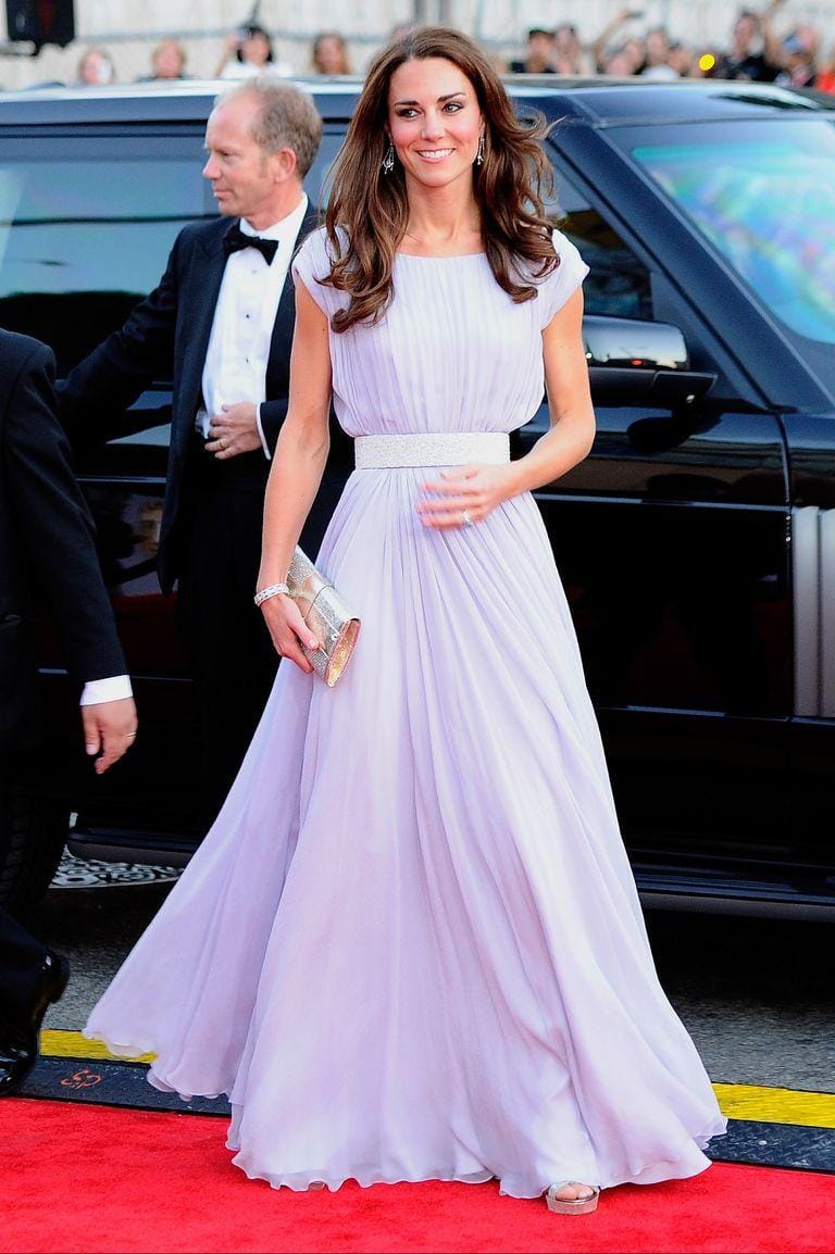 harpersbazaar.com
