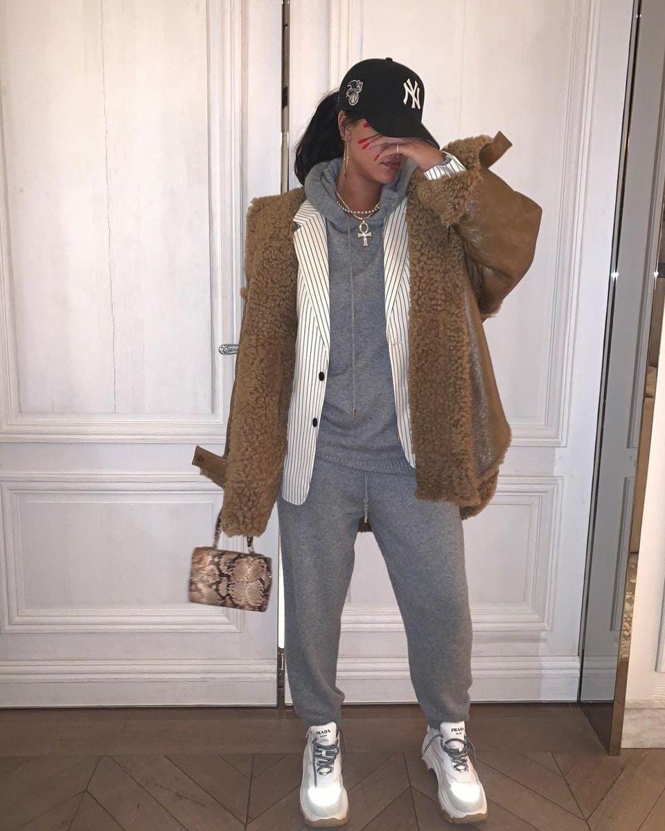instagram.com/badgalriri