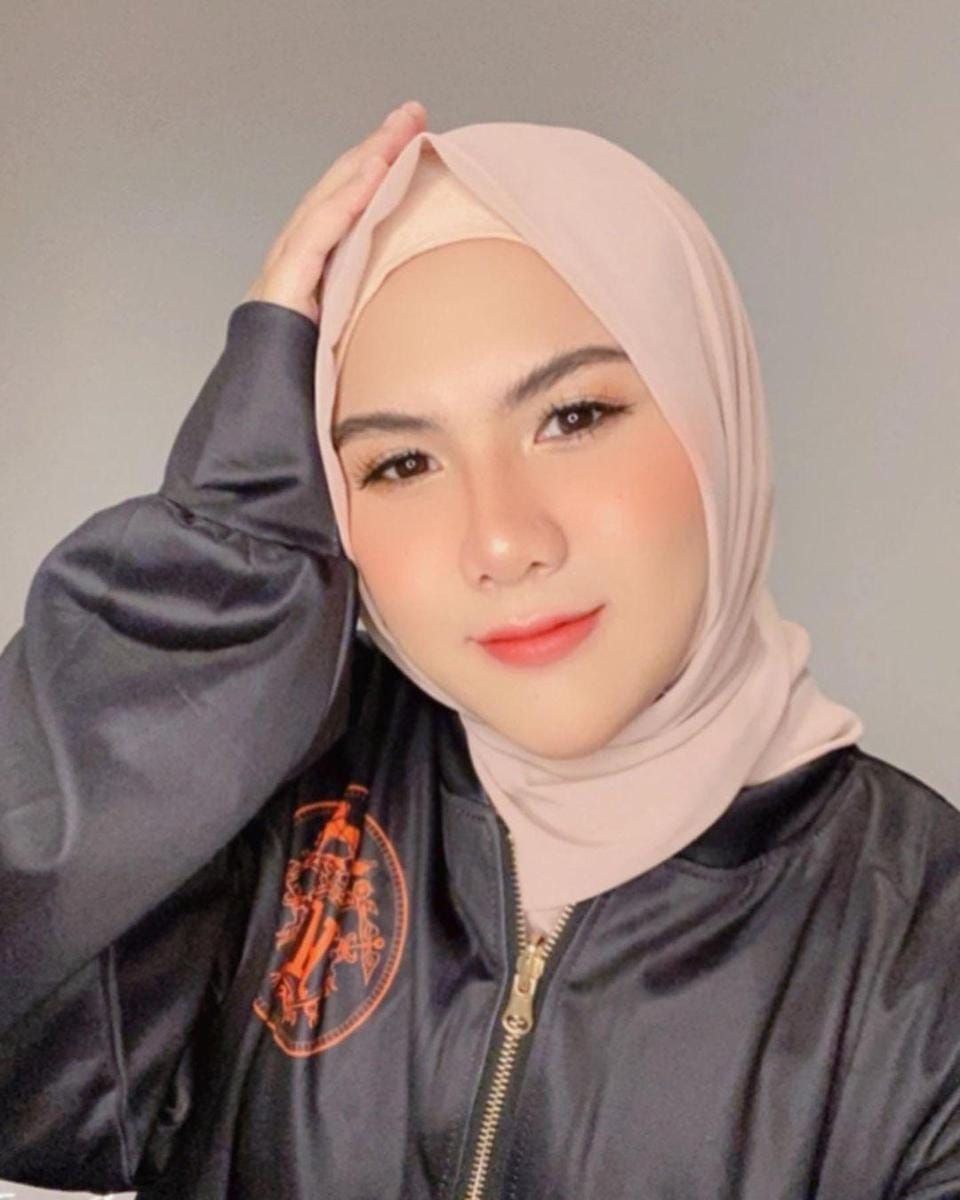 instagram.com/evelinnadaanjani