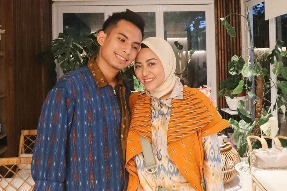 Instagram.com/rachelvennya