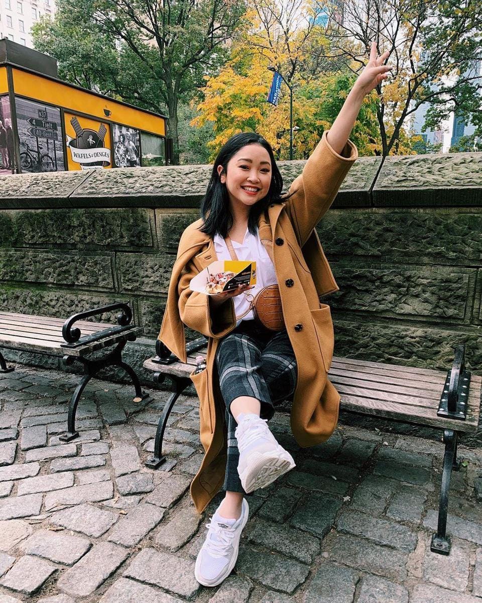 instagram.com/lanacondor