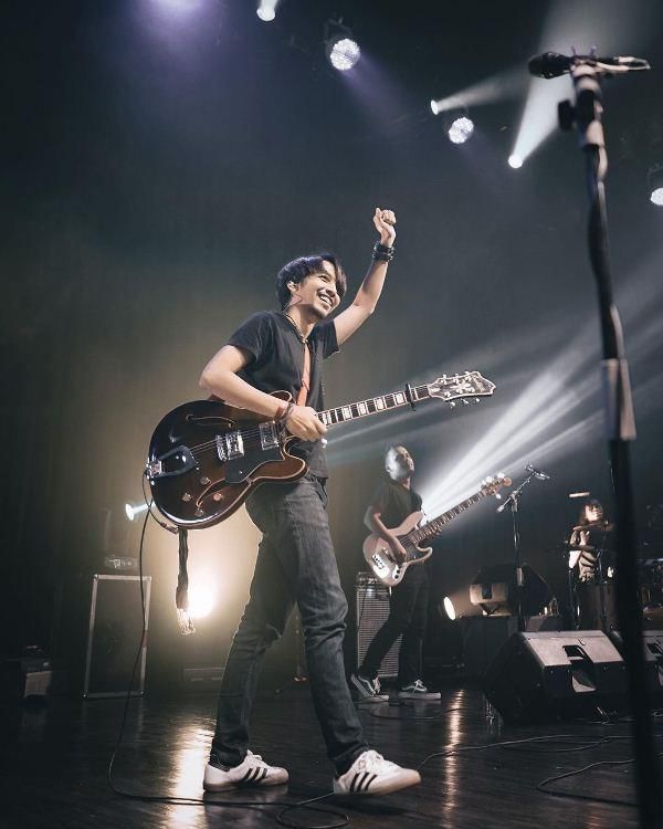 instagram.com/fiersabesari